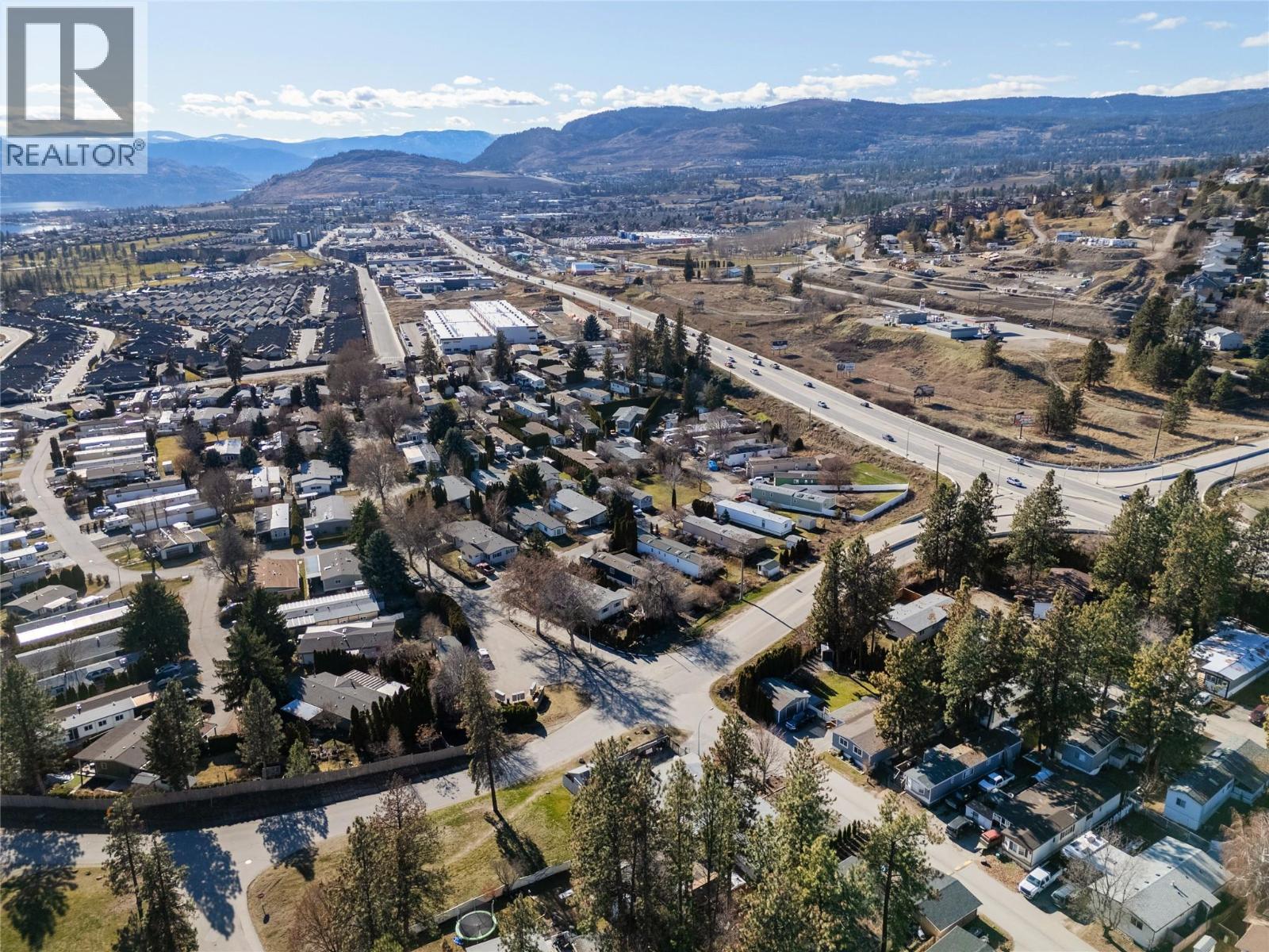 1999 97 Highway S Unit# 266, West Kelowna