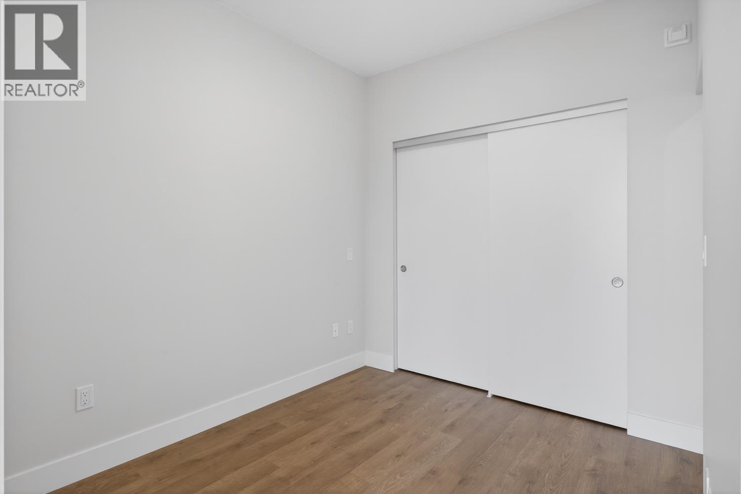 #404-1942 STARLING Drive, Tsawwassen