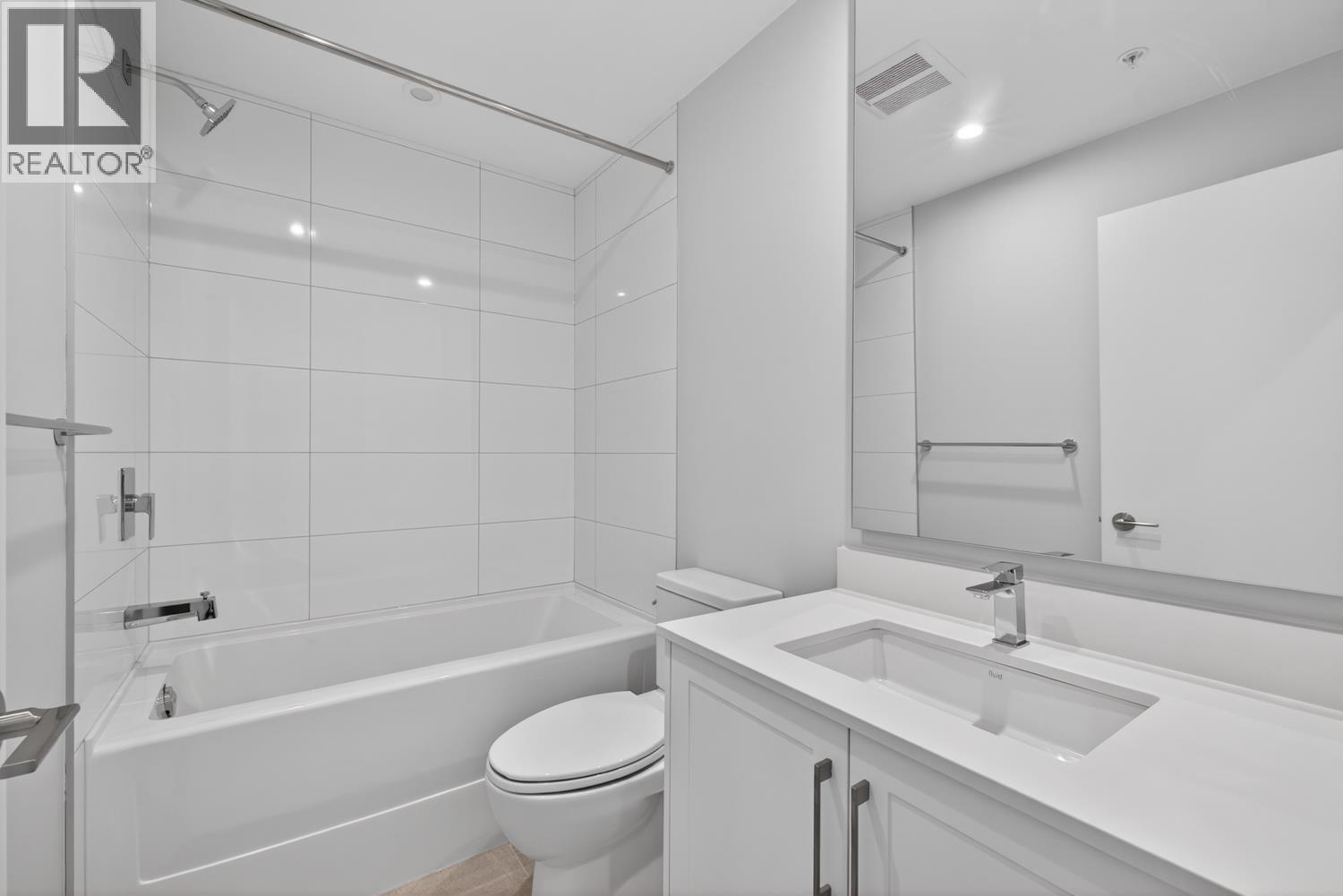 #404-1942 STARLING Drive, Tsawwassen