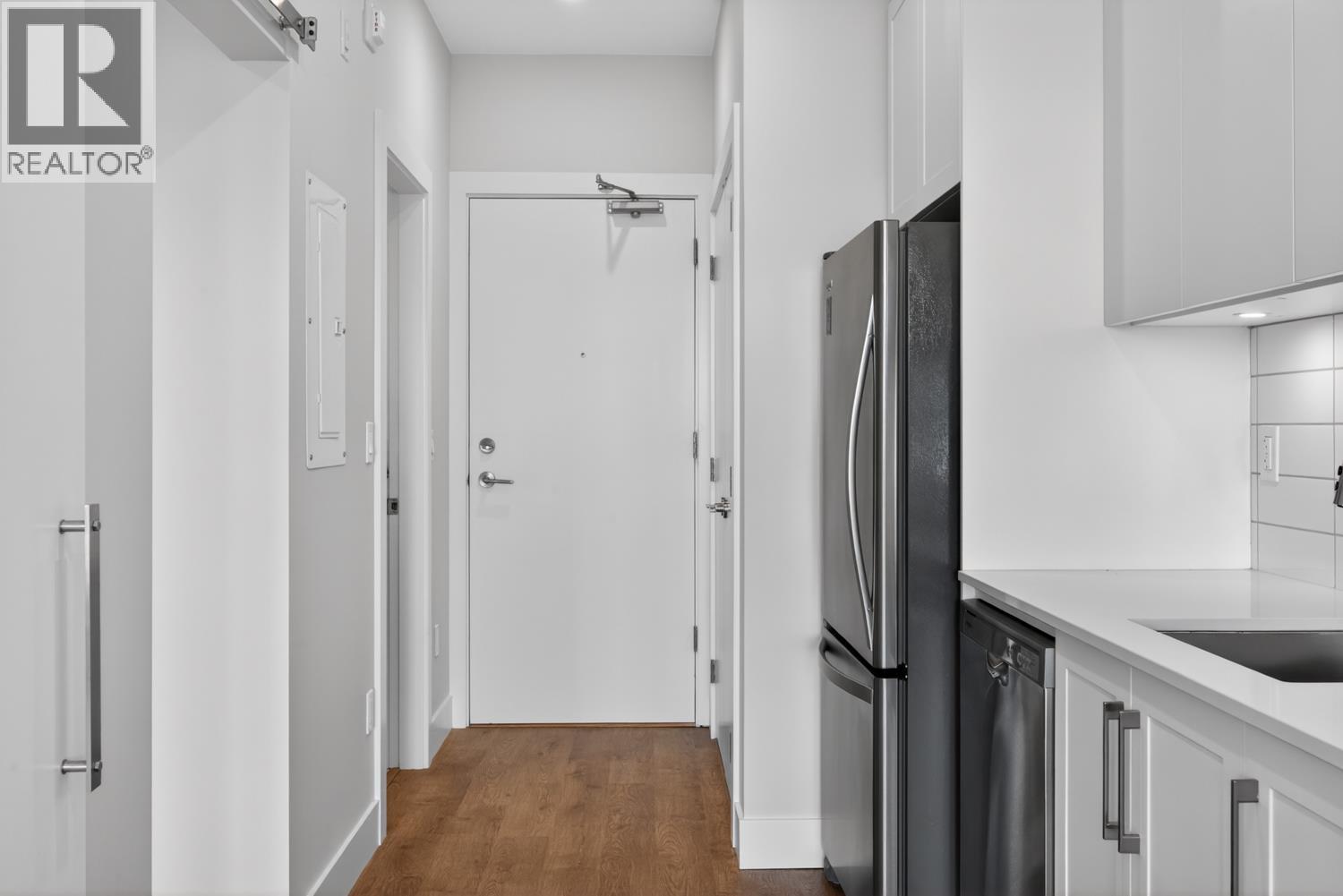 #404-1942 STARLING Drive, Tsawwassen