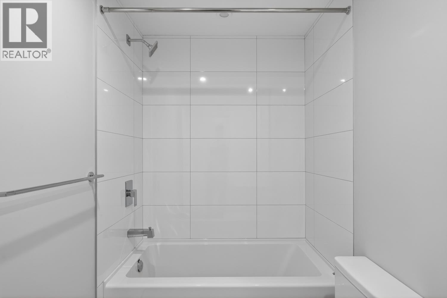 #404-1942 STARLING Drive, Tsawwassen