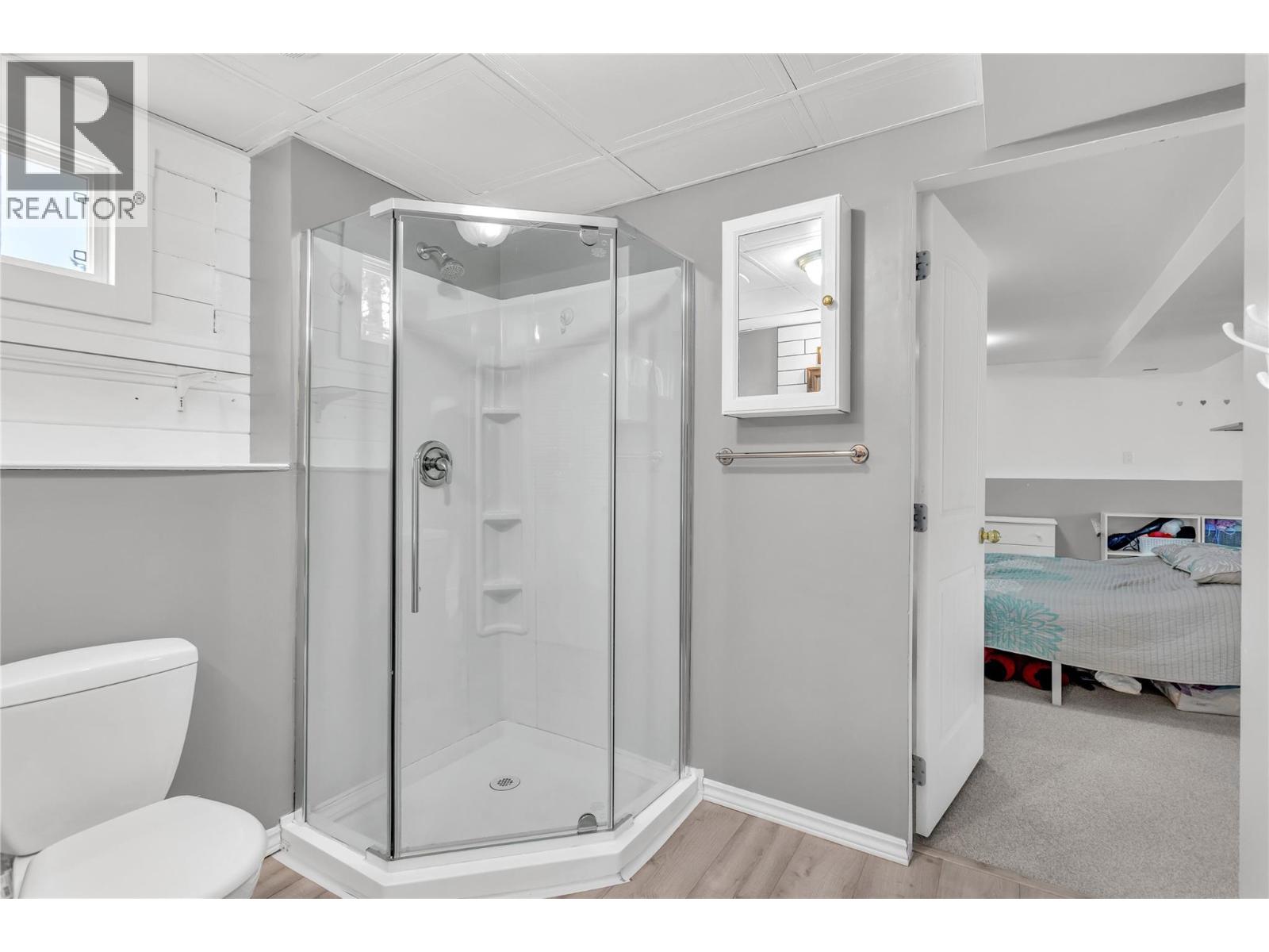  3281 McIver Road, West Kelowna