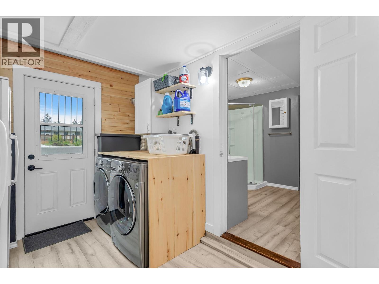  3281 McIver Road, West Kelowna