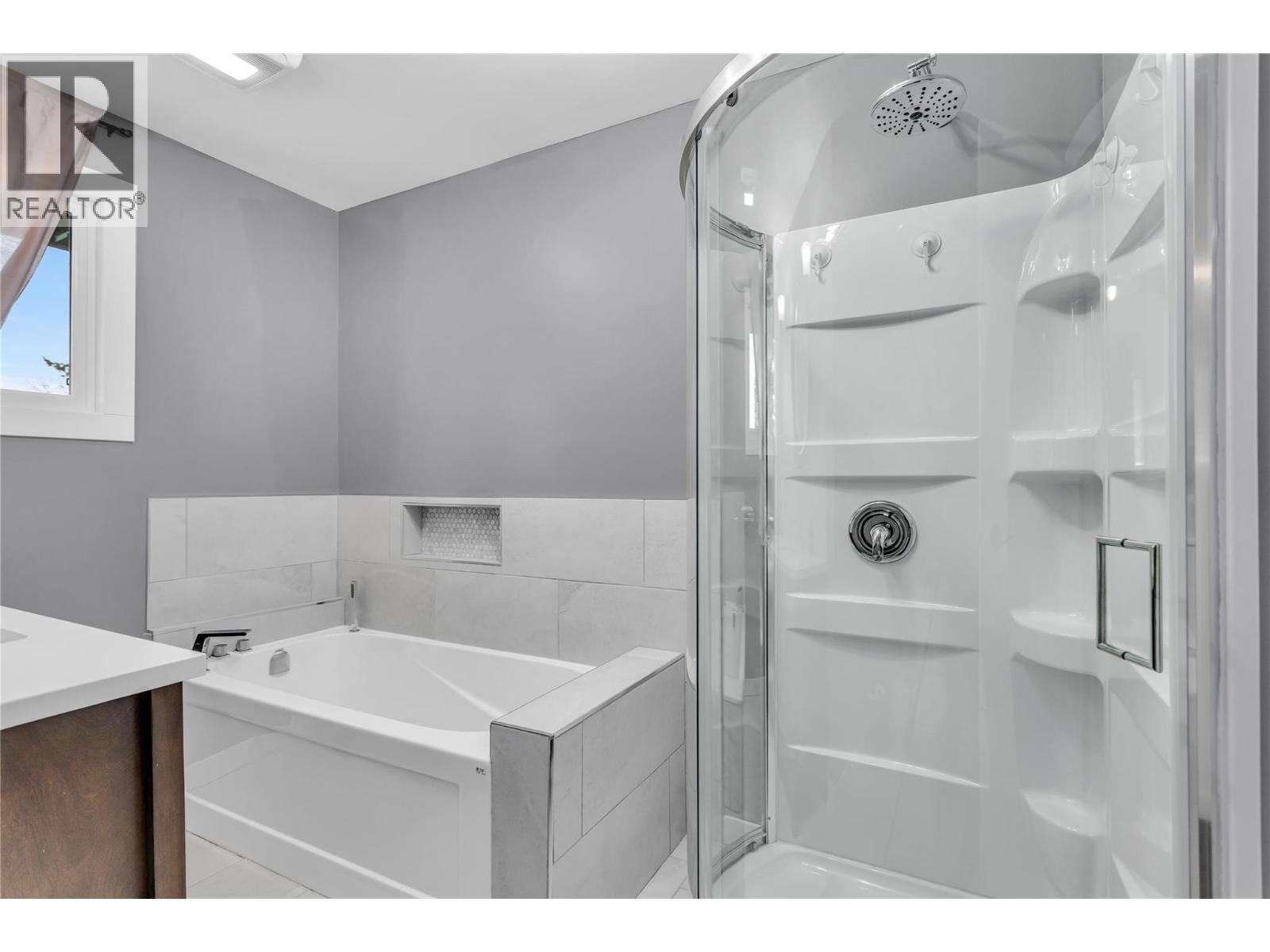  3281 McIver Road, West Kelowna