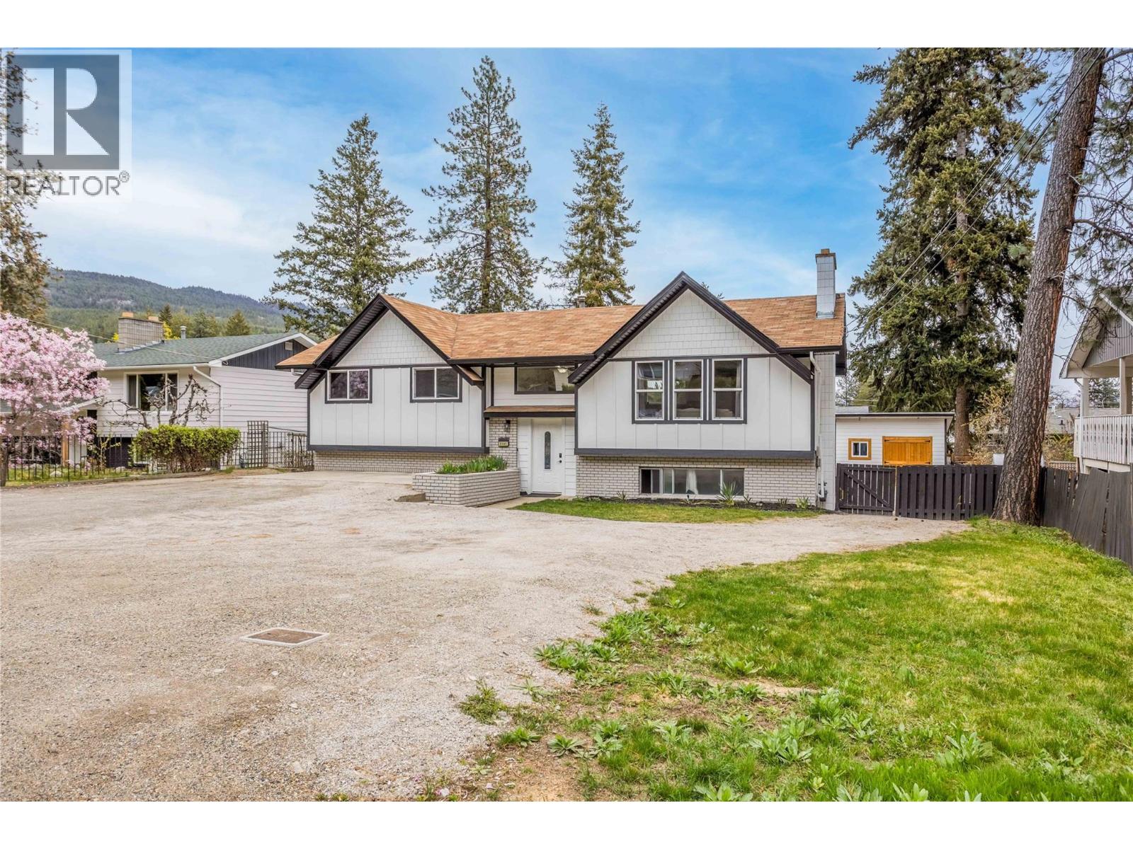  3281 McIver Road, West Kelowna