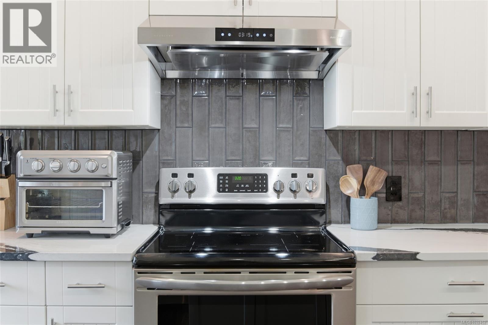 7837 MOUNTAIN RANCH RD - 8