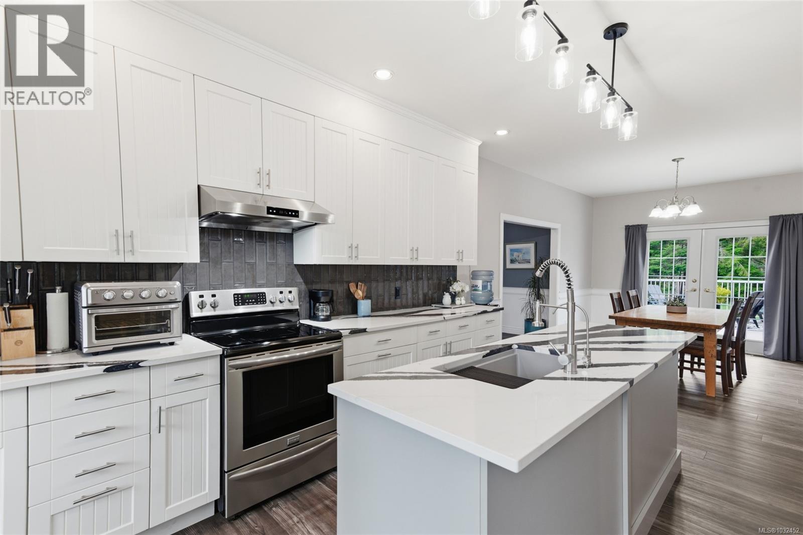 7837 Mountain Ranch Rd - 9