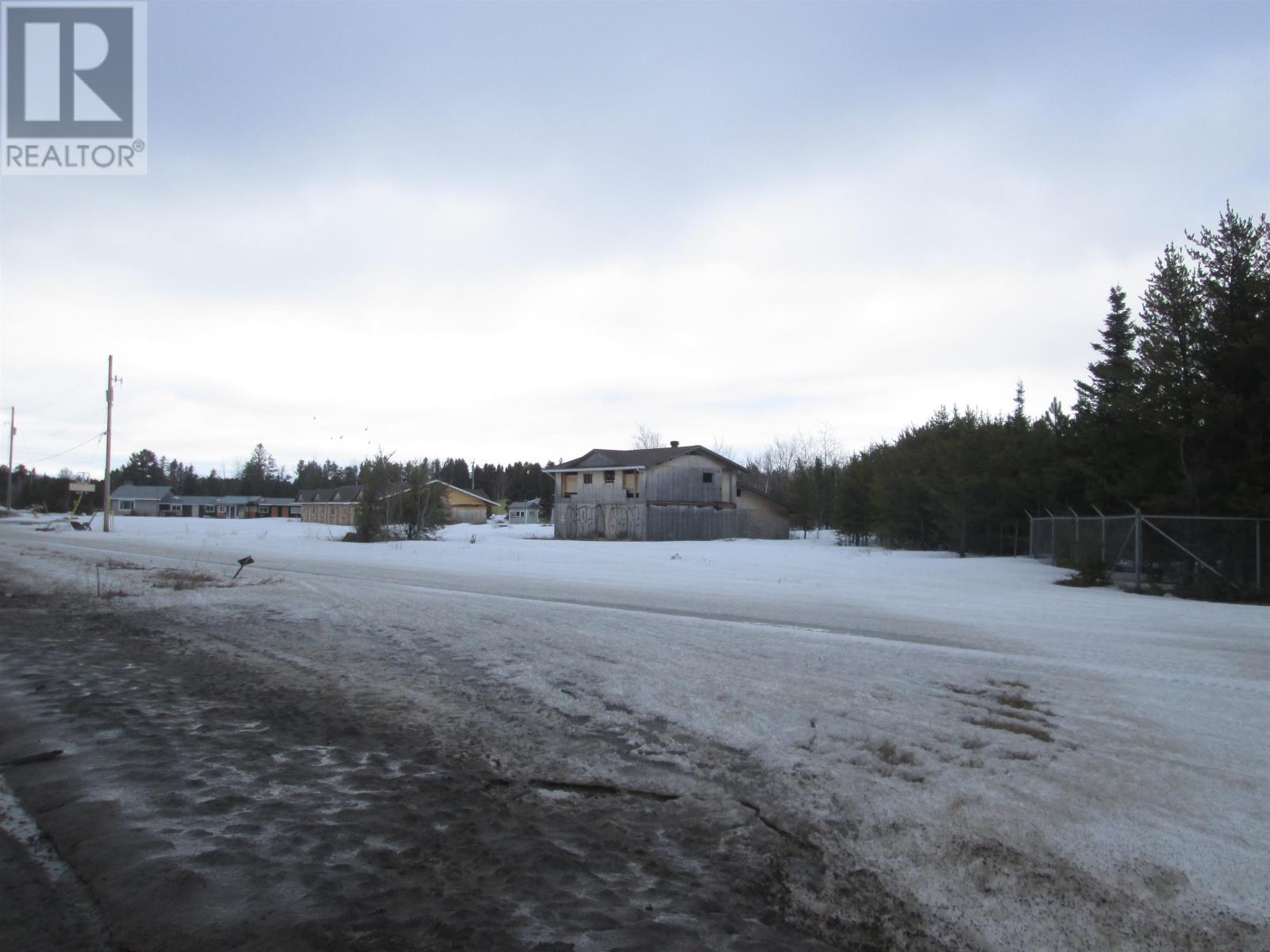 1001,1003 Main Street, Ignace, Ontario, P0T1T0 — Photo 3