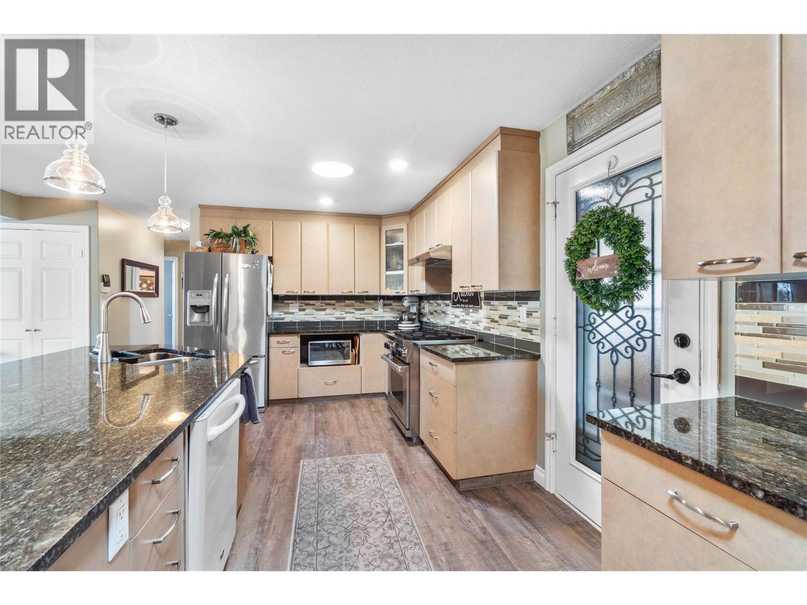 615 YORK AVENUE - 17