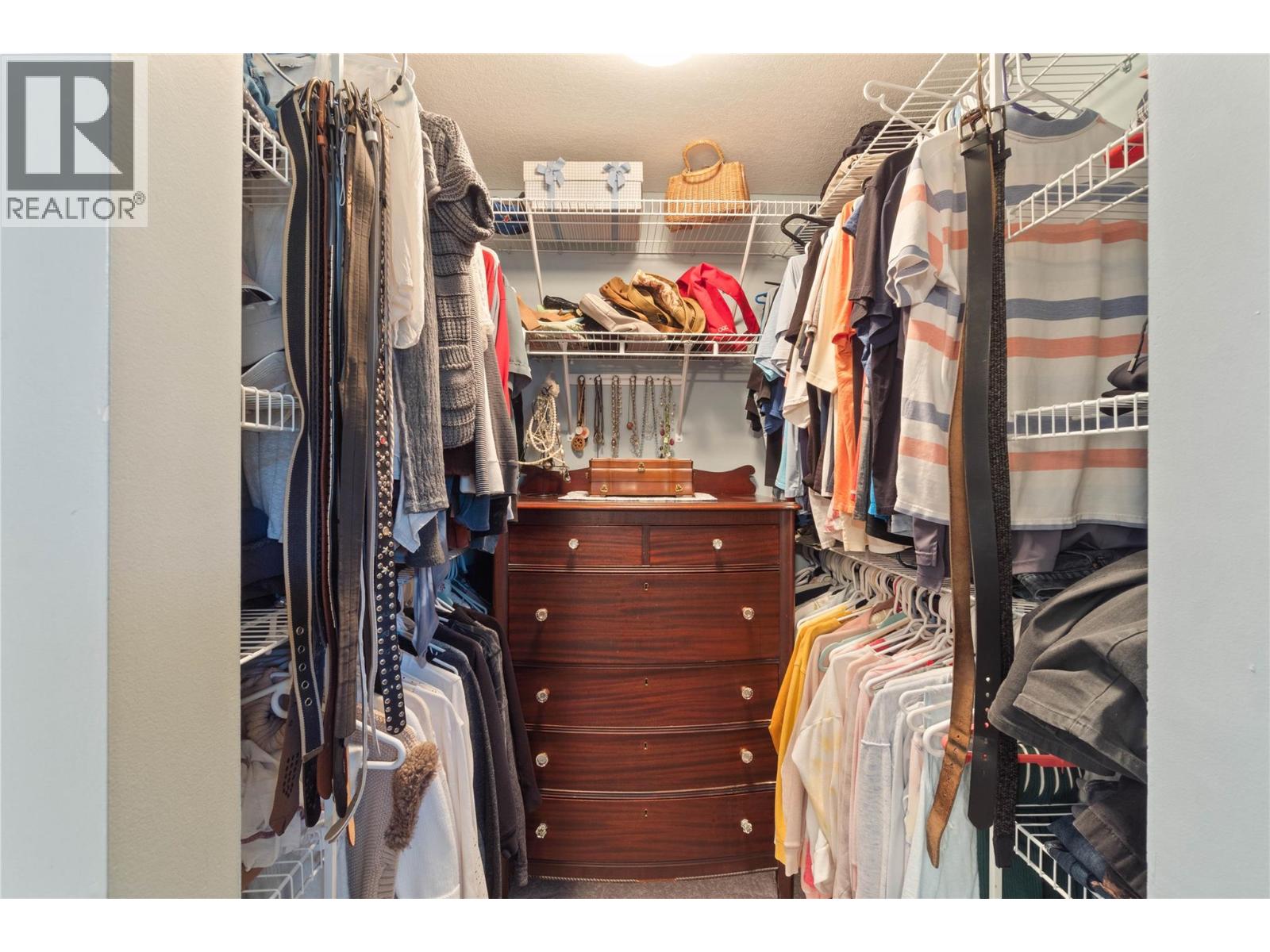 615 YORK AVENUE - 30