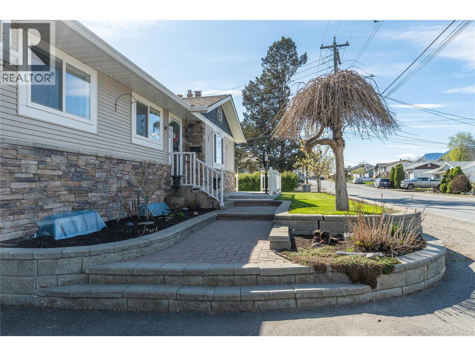 615 YORK AVENUE - 45