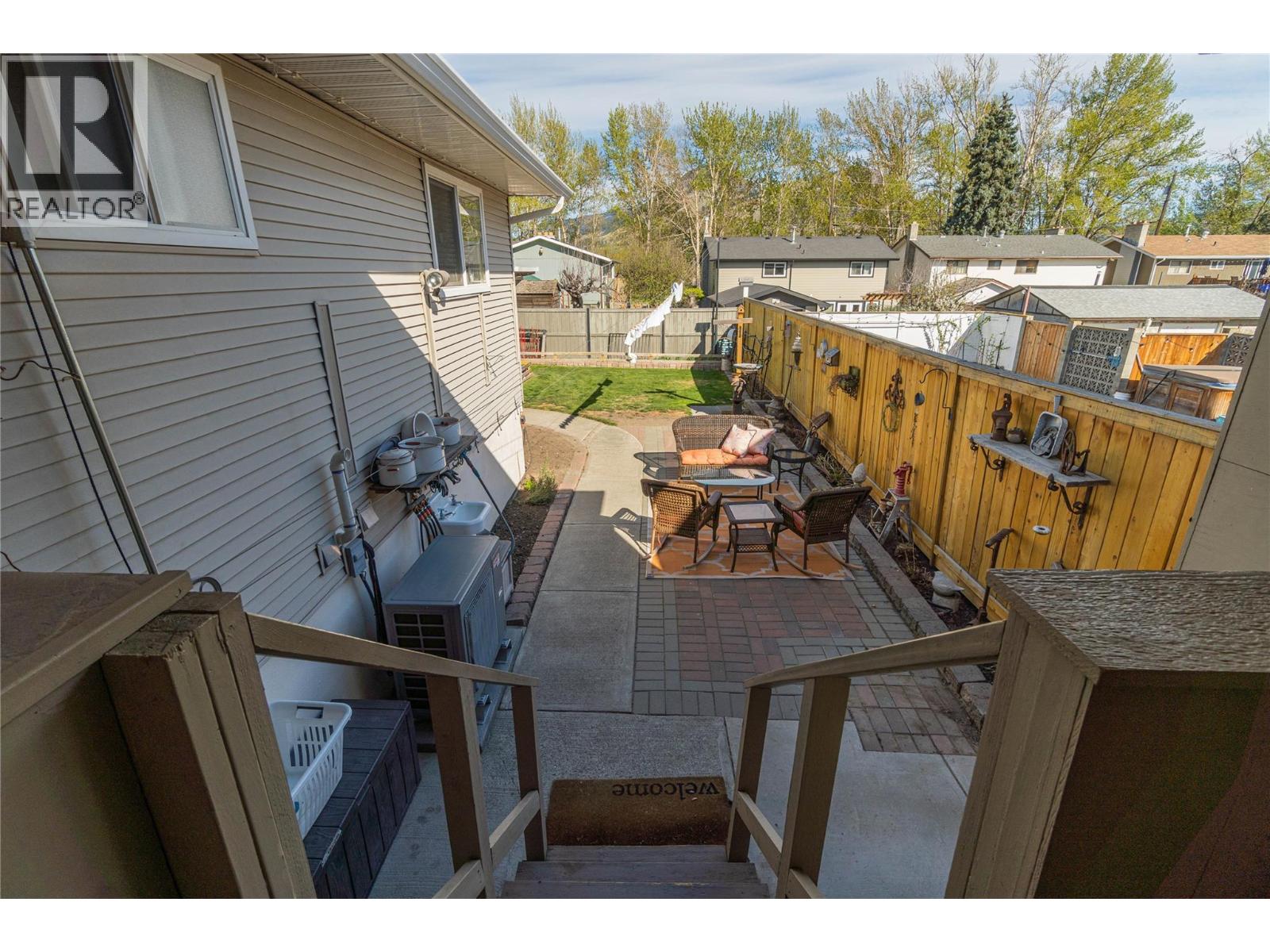 615 YORK AVENUE - 52