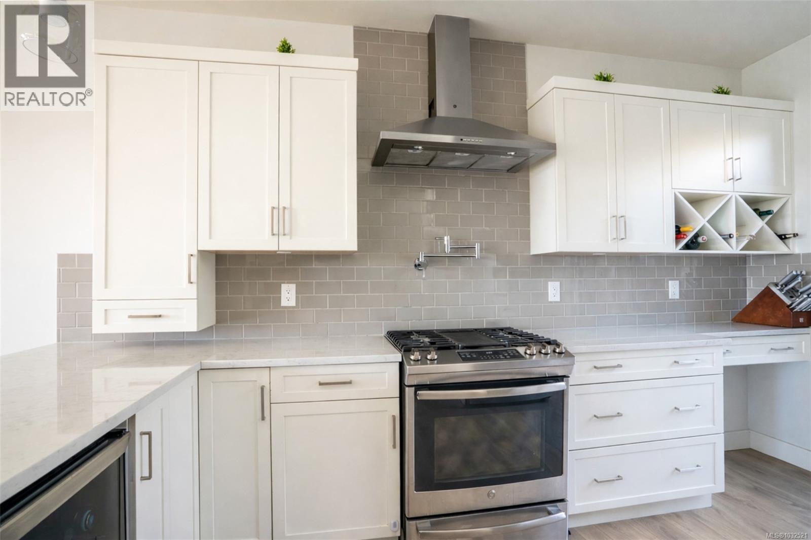  20 Avanti Place, View Royal