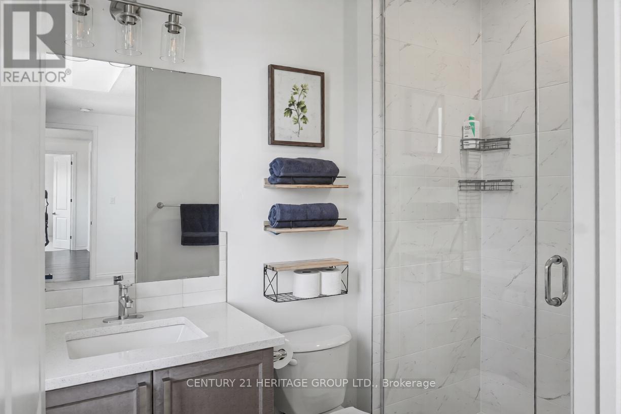 27 ORCHID CRESCENT - 26