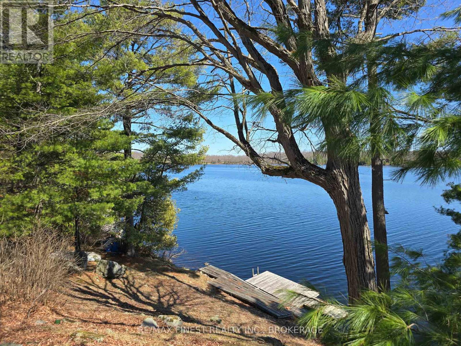 1182 CLEMENT ROAD - photo 3