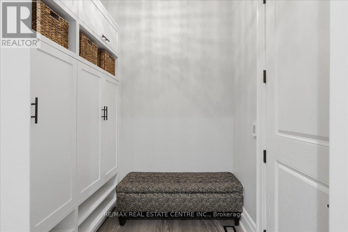 67 ROBERT STREET, Milton (OM Old Milton), Ontario, L9T1G7 — Photo 21