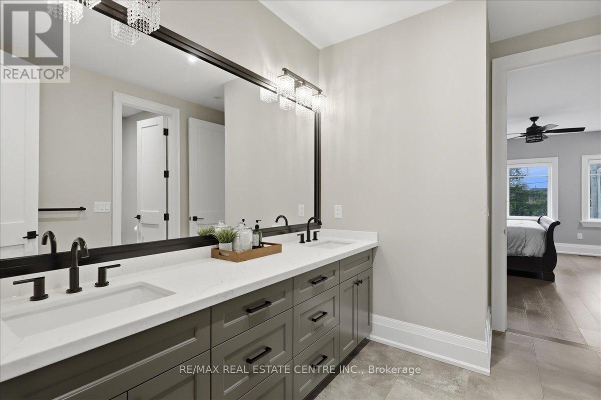67 ROBERT STREET, Milton (OM Old Milton), Ontario, L9T1G7 — Photo 36