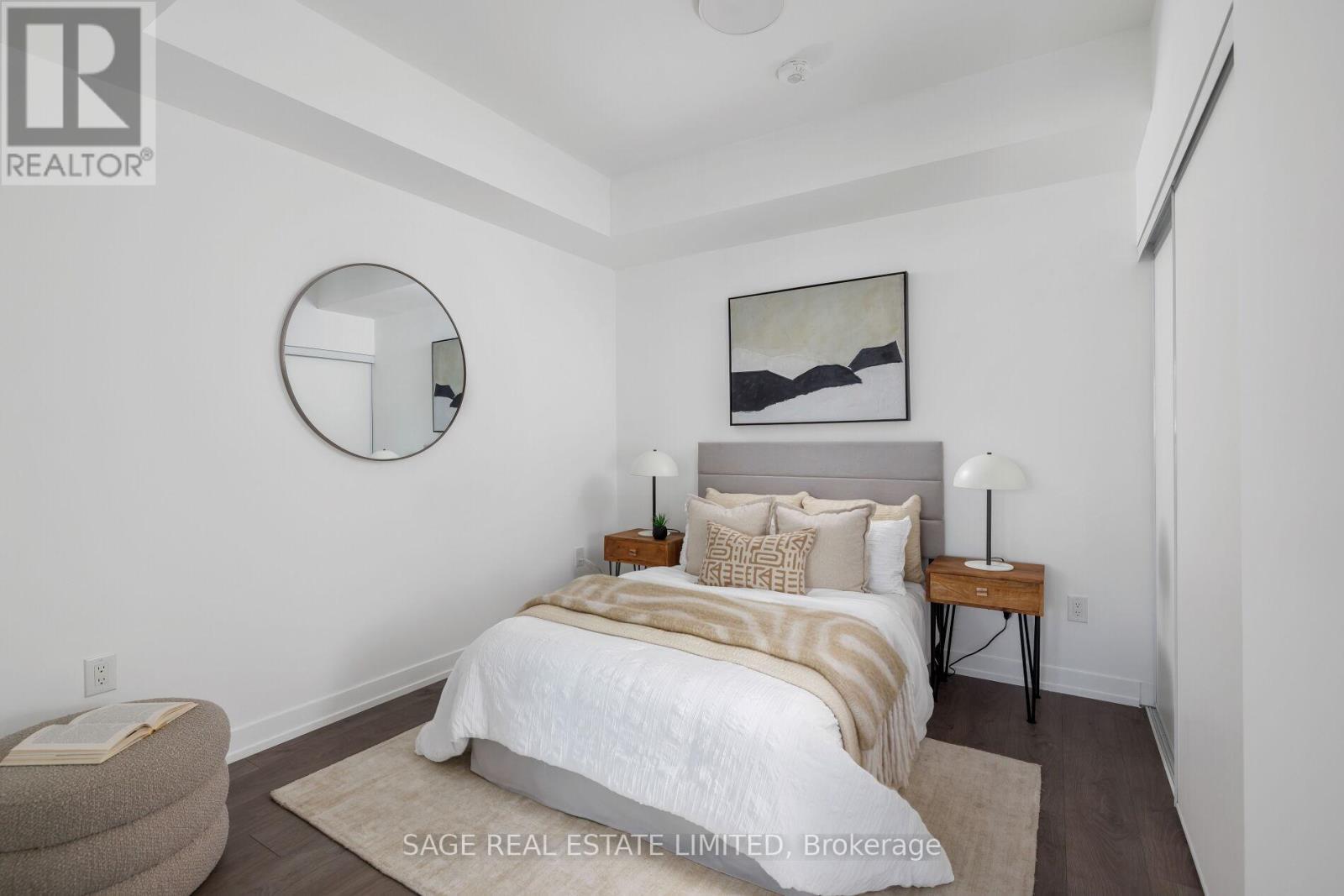#327 270 DUFFERIN STREET - 13