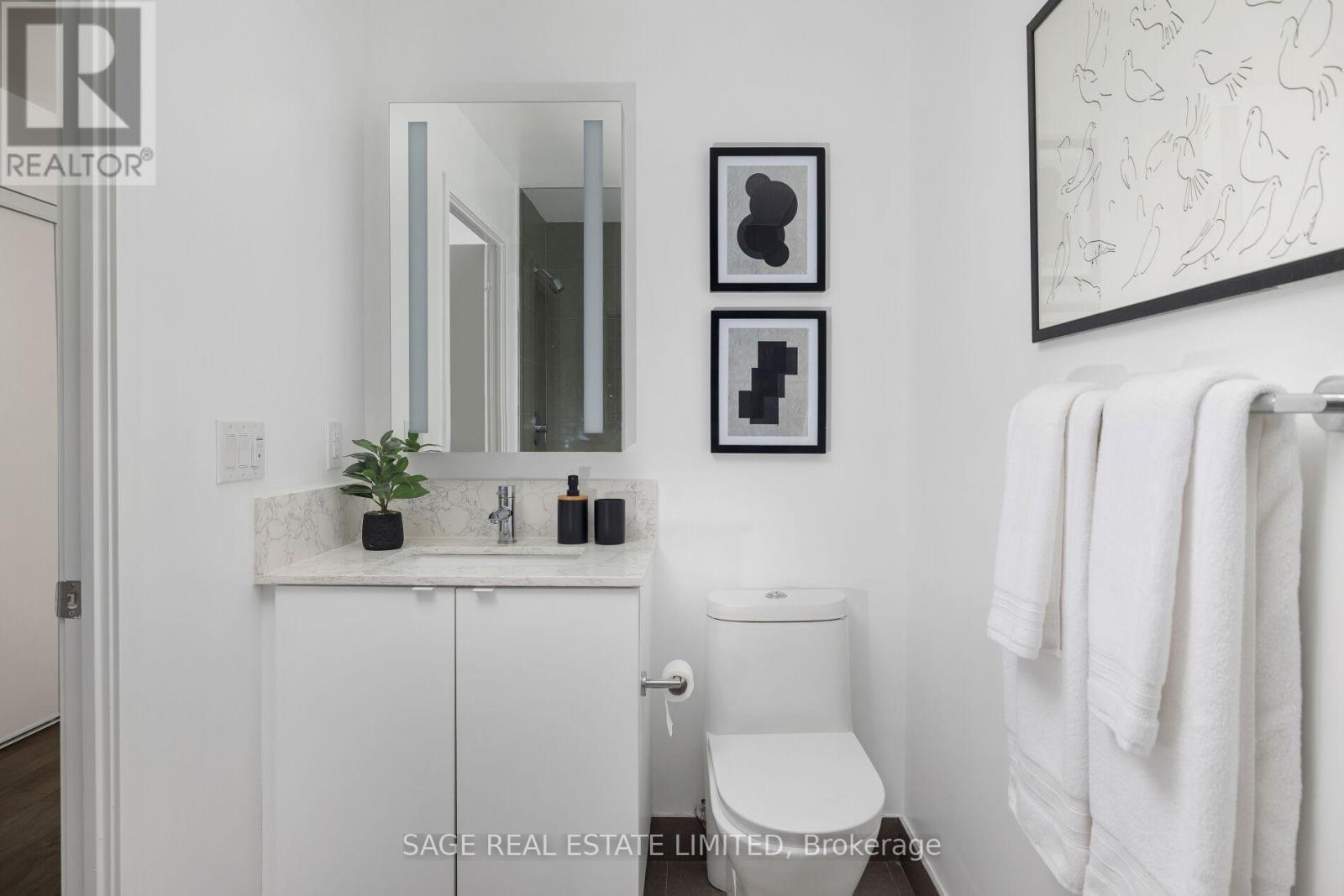 #327 270 DUFFERIN STREET - 16
