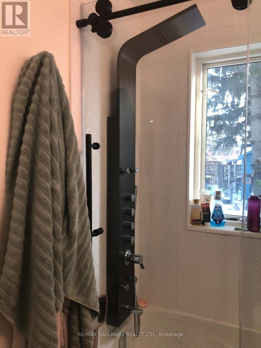 203 ELMHURST AVENUE — photo 10
