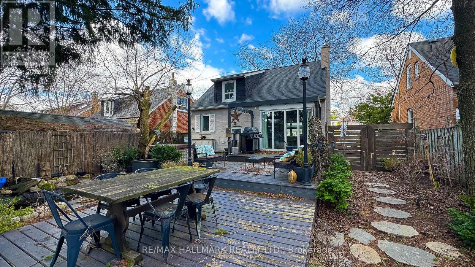 203 ELMHURST AVENUE — photo 11
