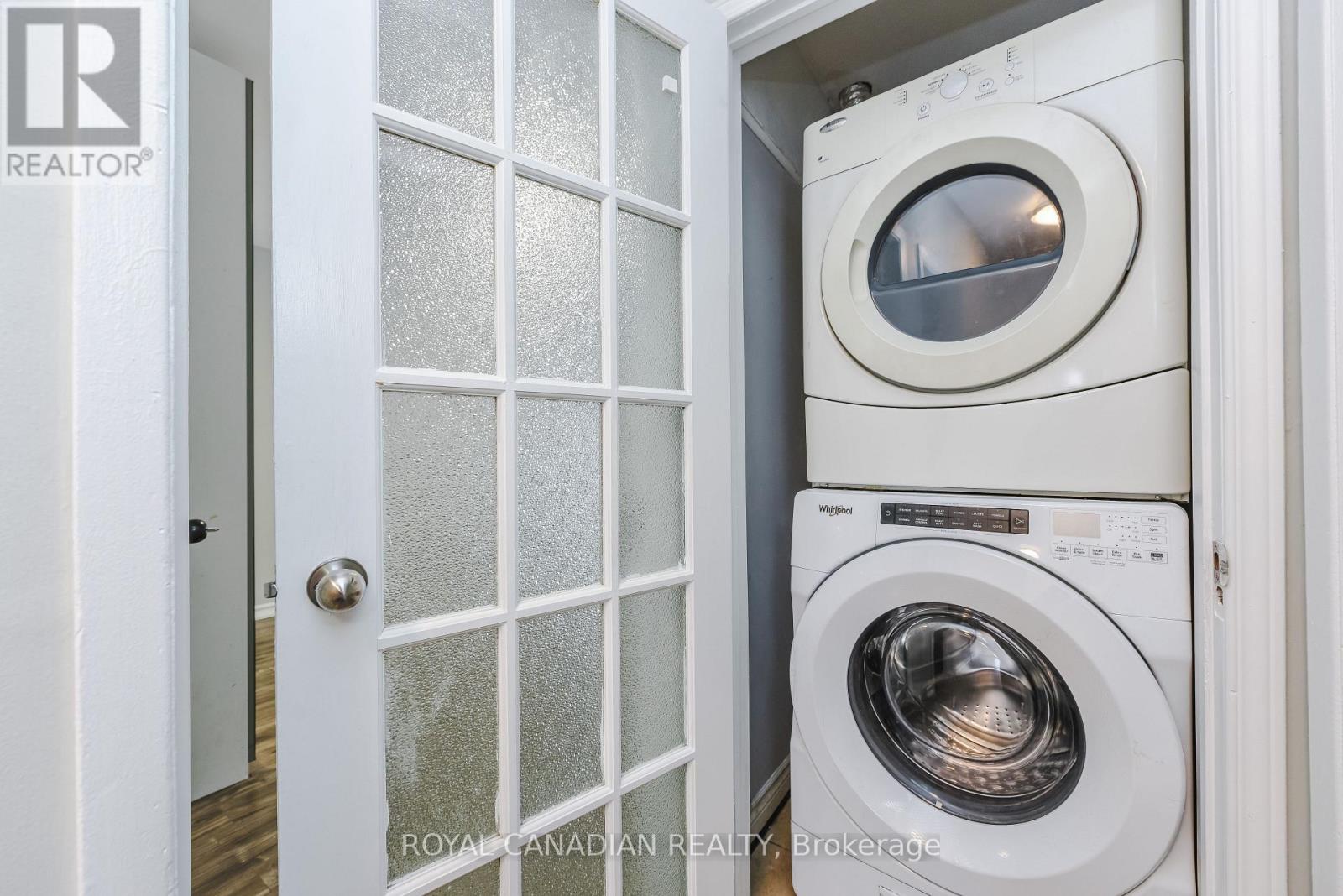 7566 LOCKINGTON CRESCENT - 23
