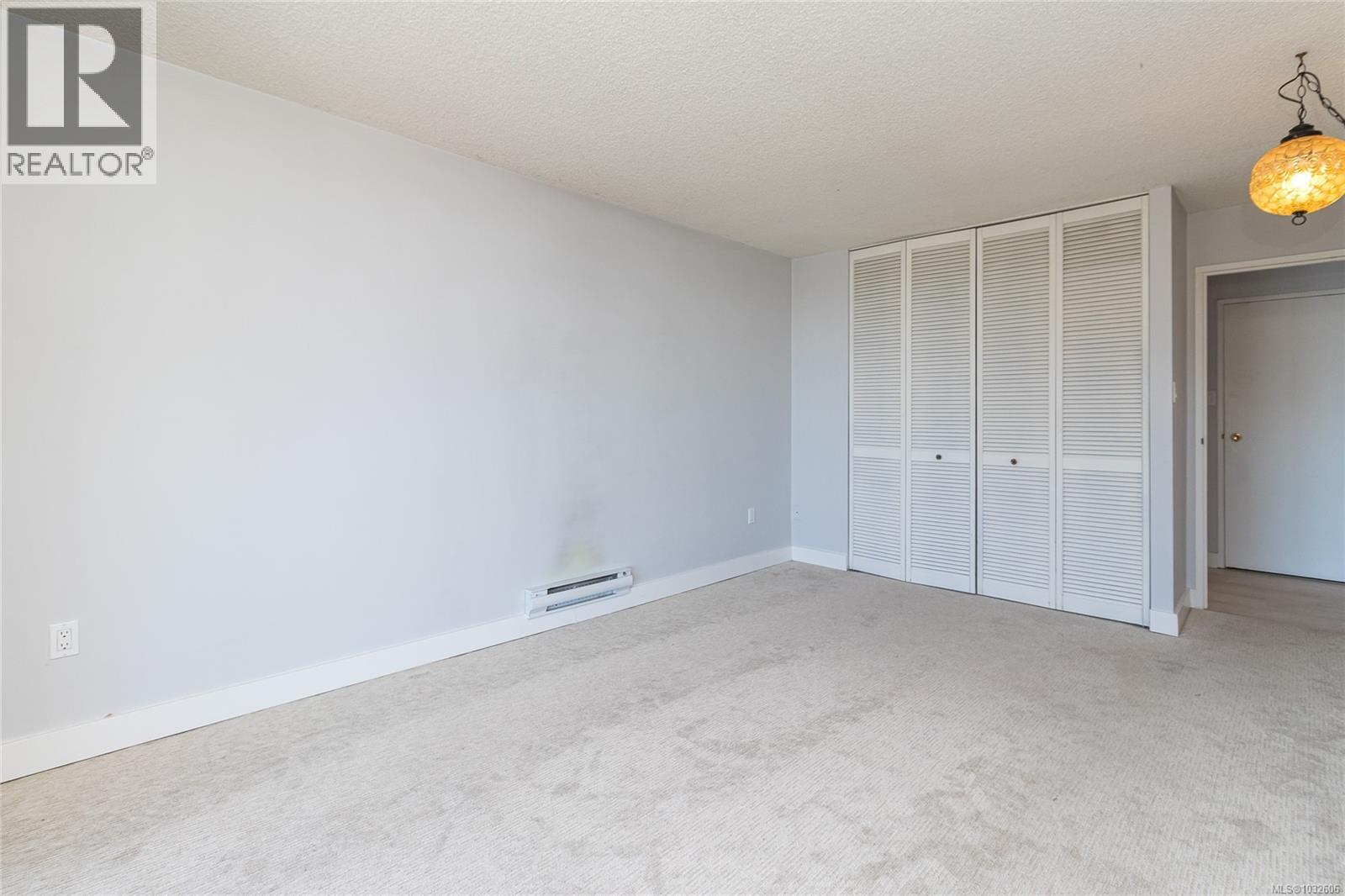 #204 1715 Pritchard St - 24