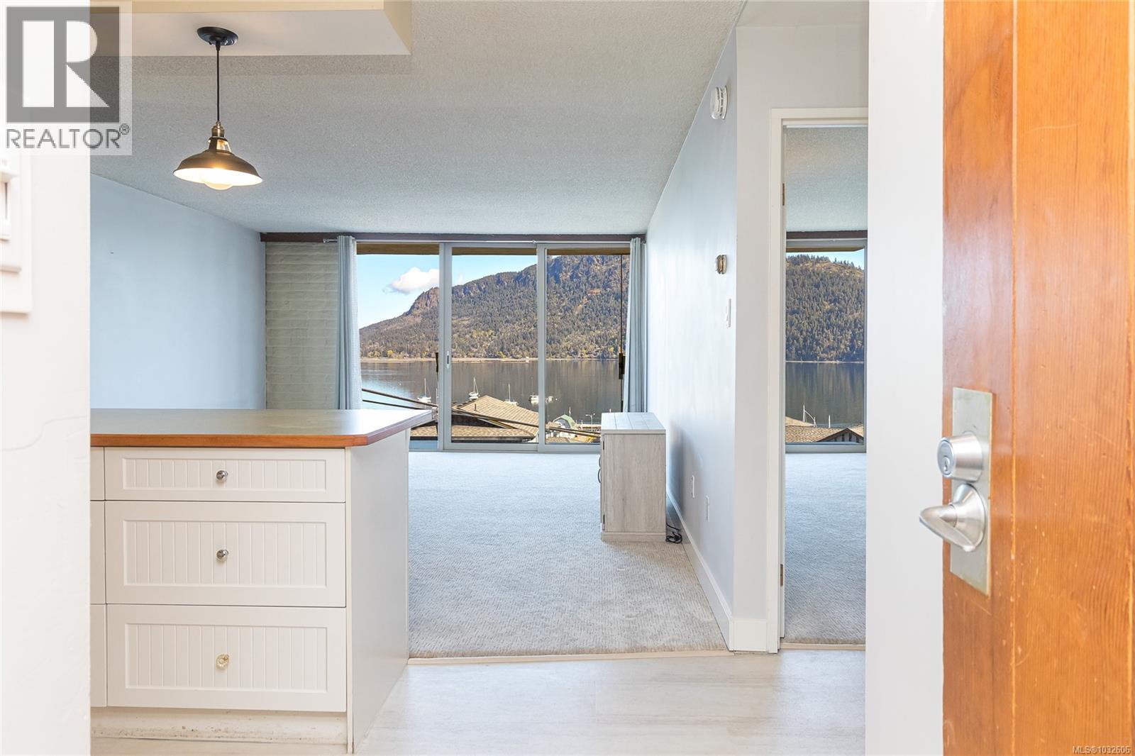 #204 1715 Pritchard St - 8