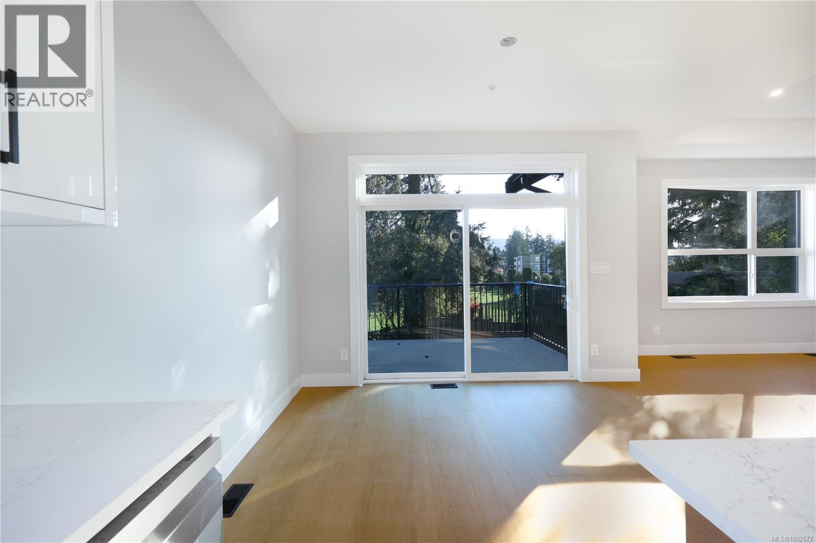 410 Diamond Blvd, Nanaimo