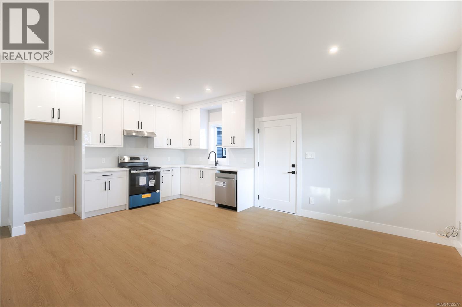 410 Diamond Blvd, Nanaimo