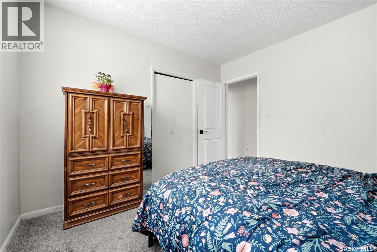 6 Hanley CRESCENT - 10