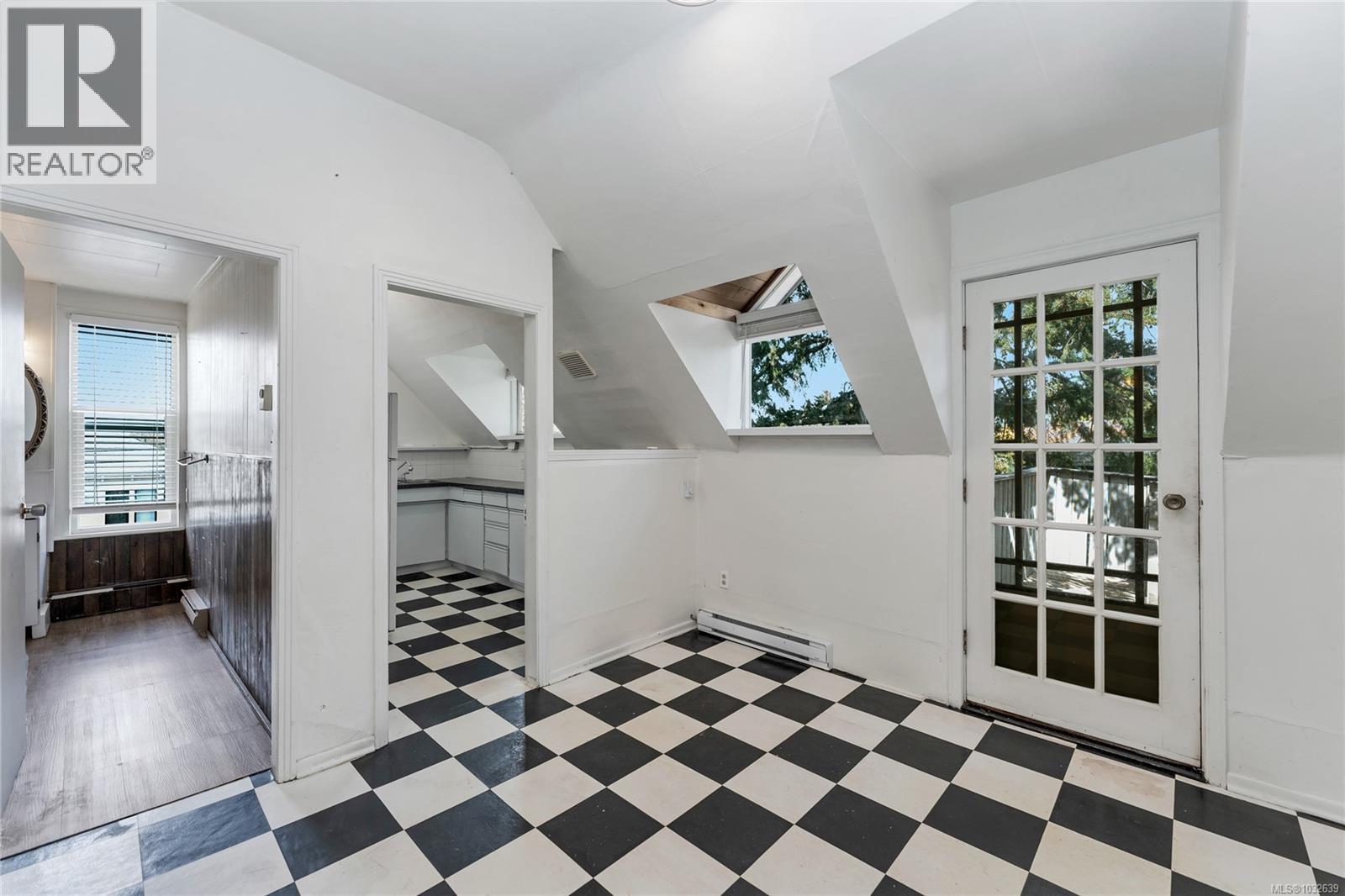  602 Battery Street, Victoria