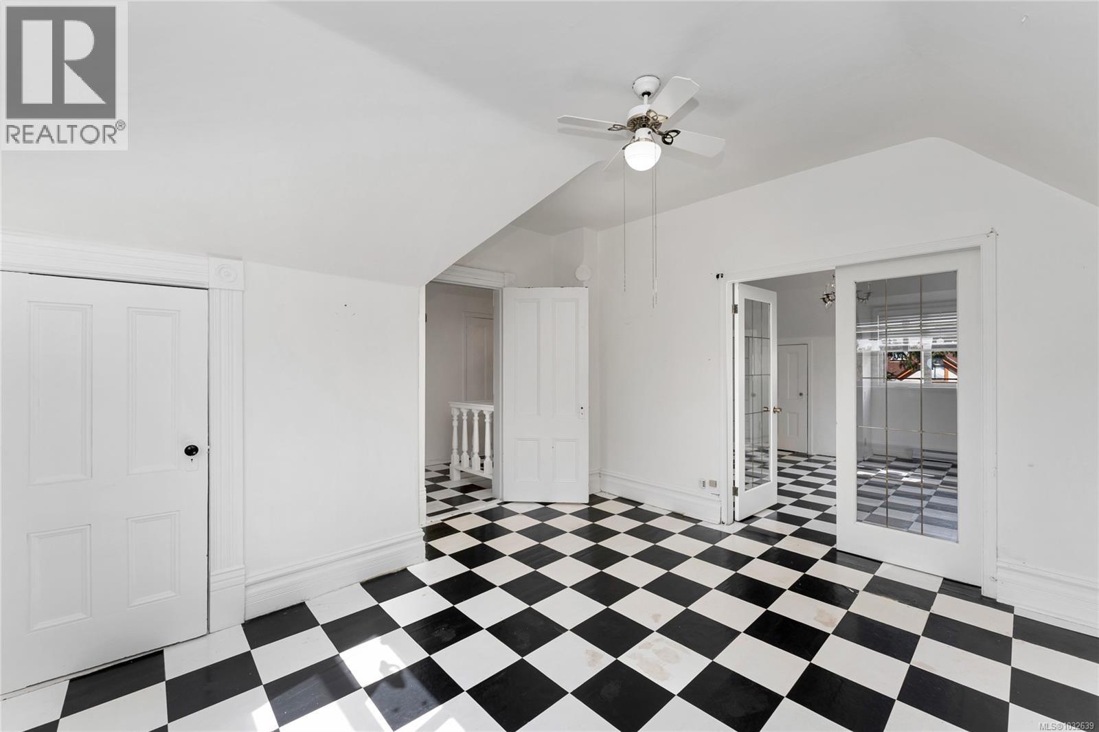  602 Battery Street, Victoria