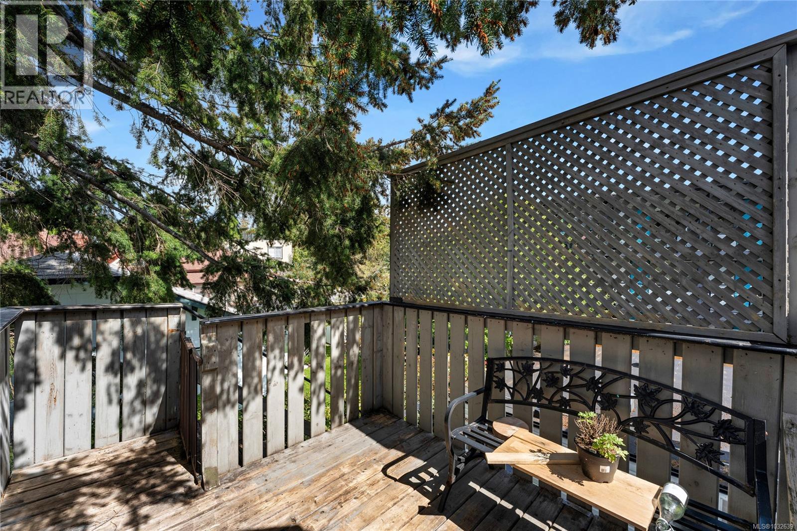  602 Battery Street, Victoria