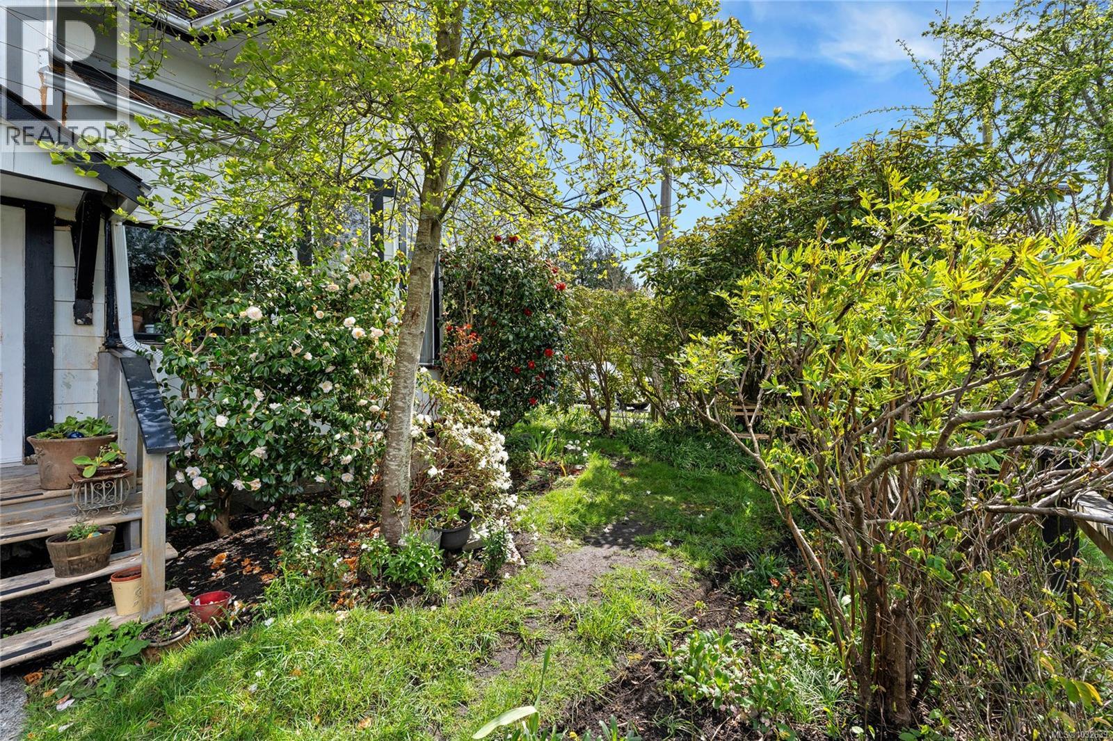  602 Battery Street, Victoria