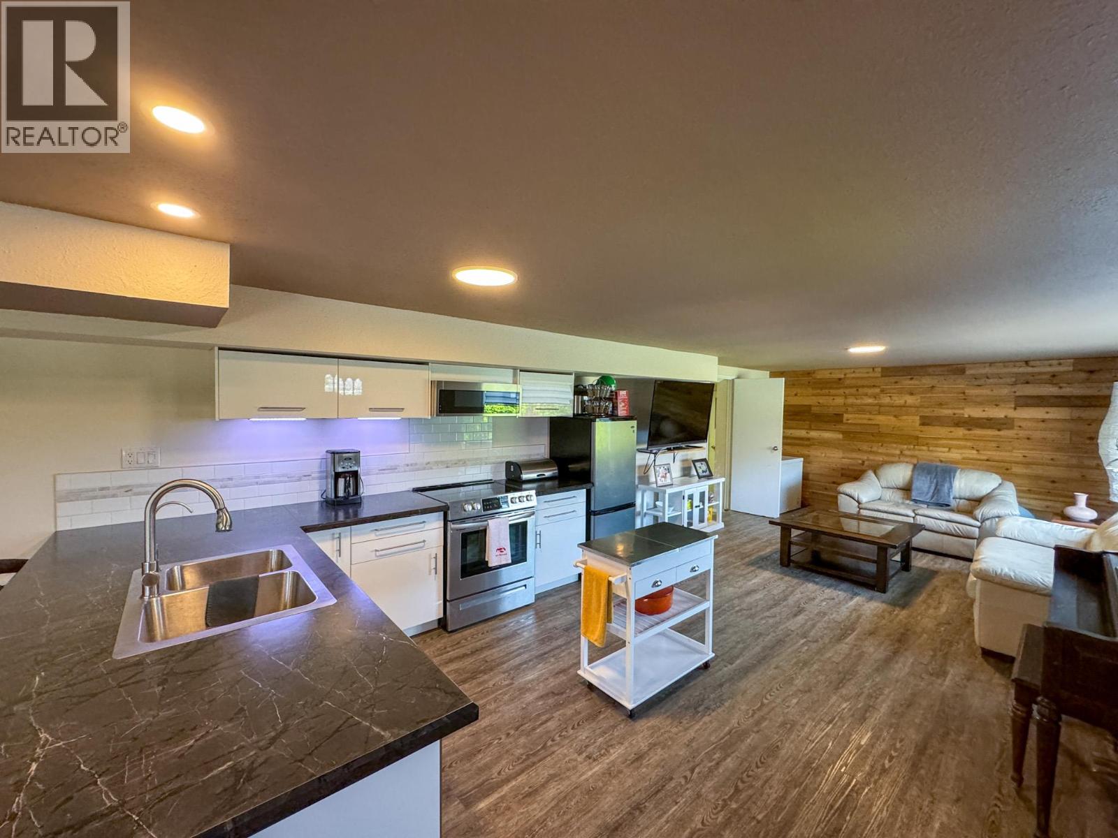 4609 41st Street, Osoyoos