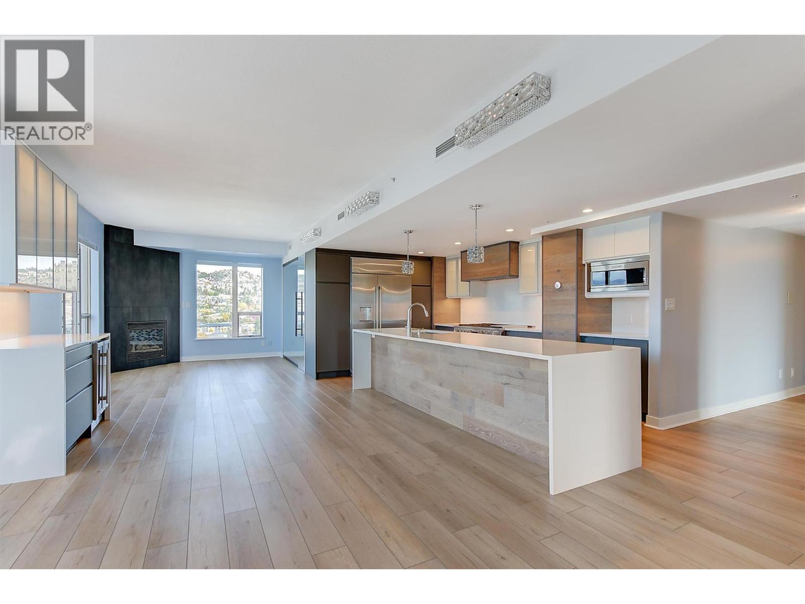 1209 1160 Bernard Avenue, Kelowna