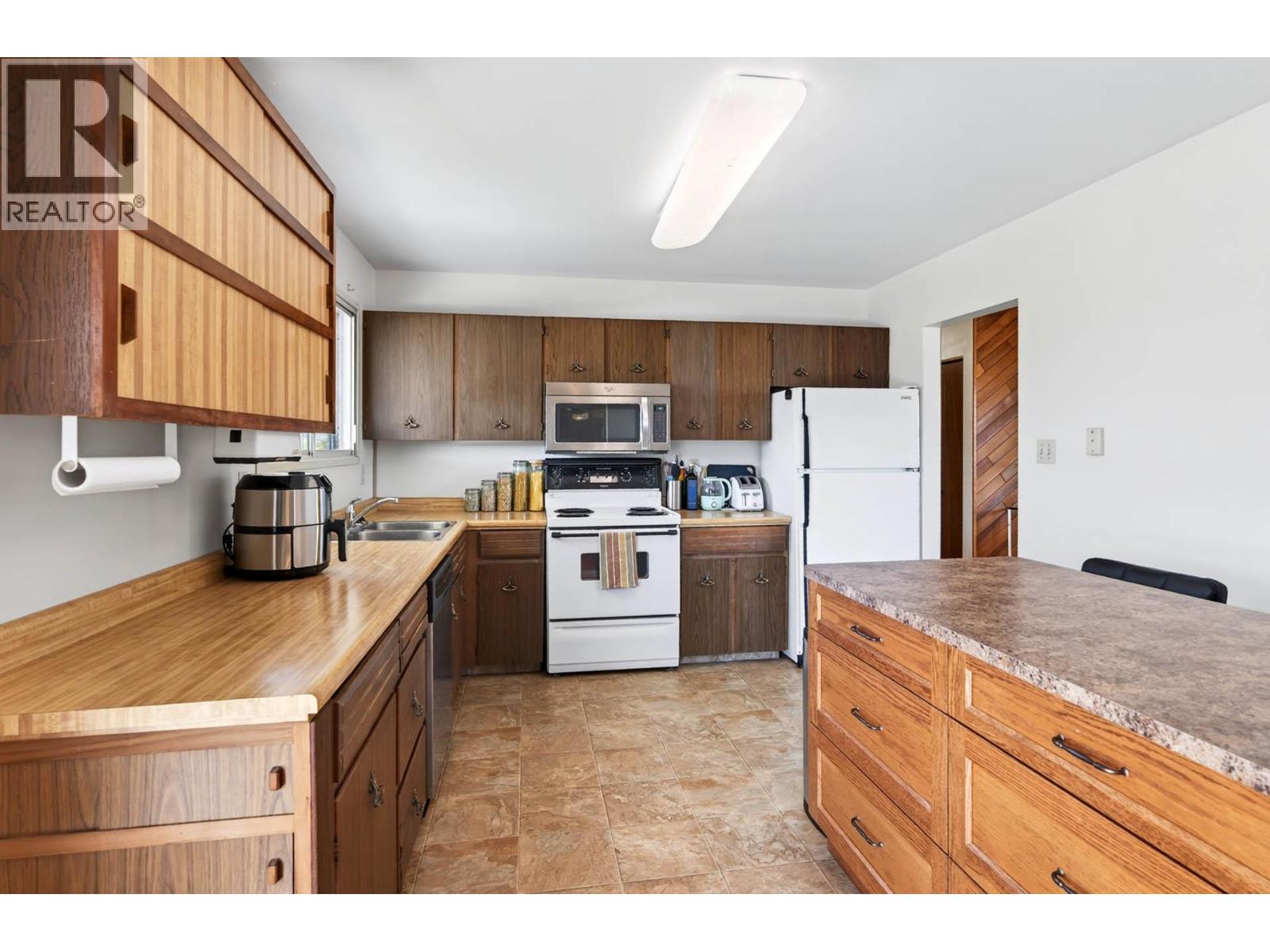 1132 WINDBREAK STREET - 10