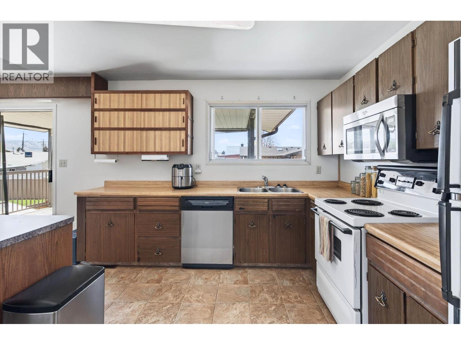 1132 WINDBREAK STREET - 11