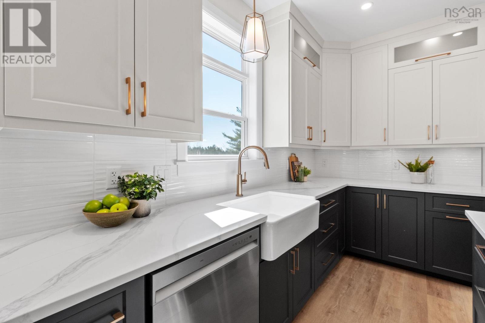 Property 12 of 50 of 121 Orchid Court