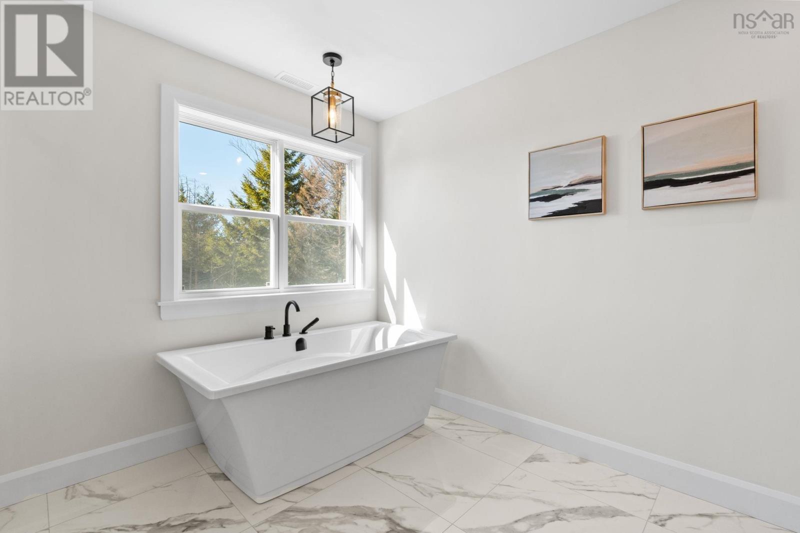 Property 28 of 50 of 121 Orchid Court