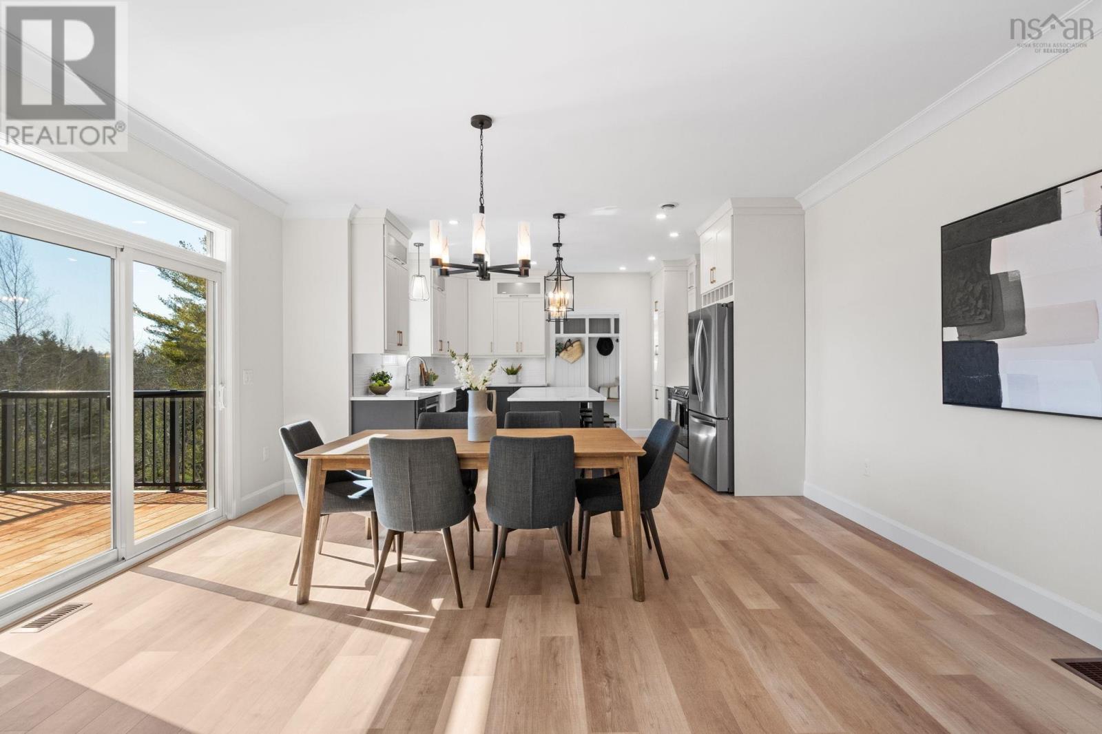 Property 8 of 50 of 121 Orchid Court