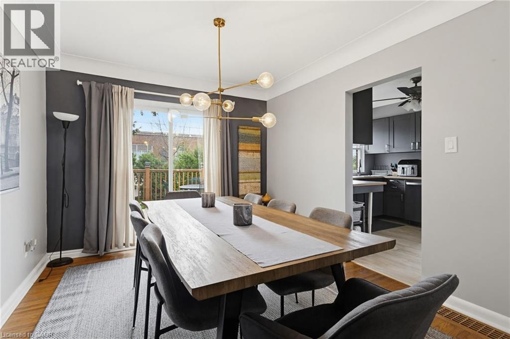32 BELAIR Drive - 11