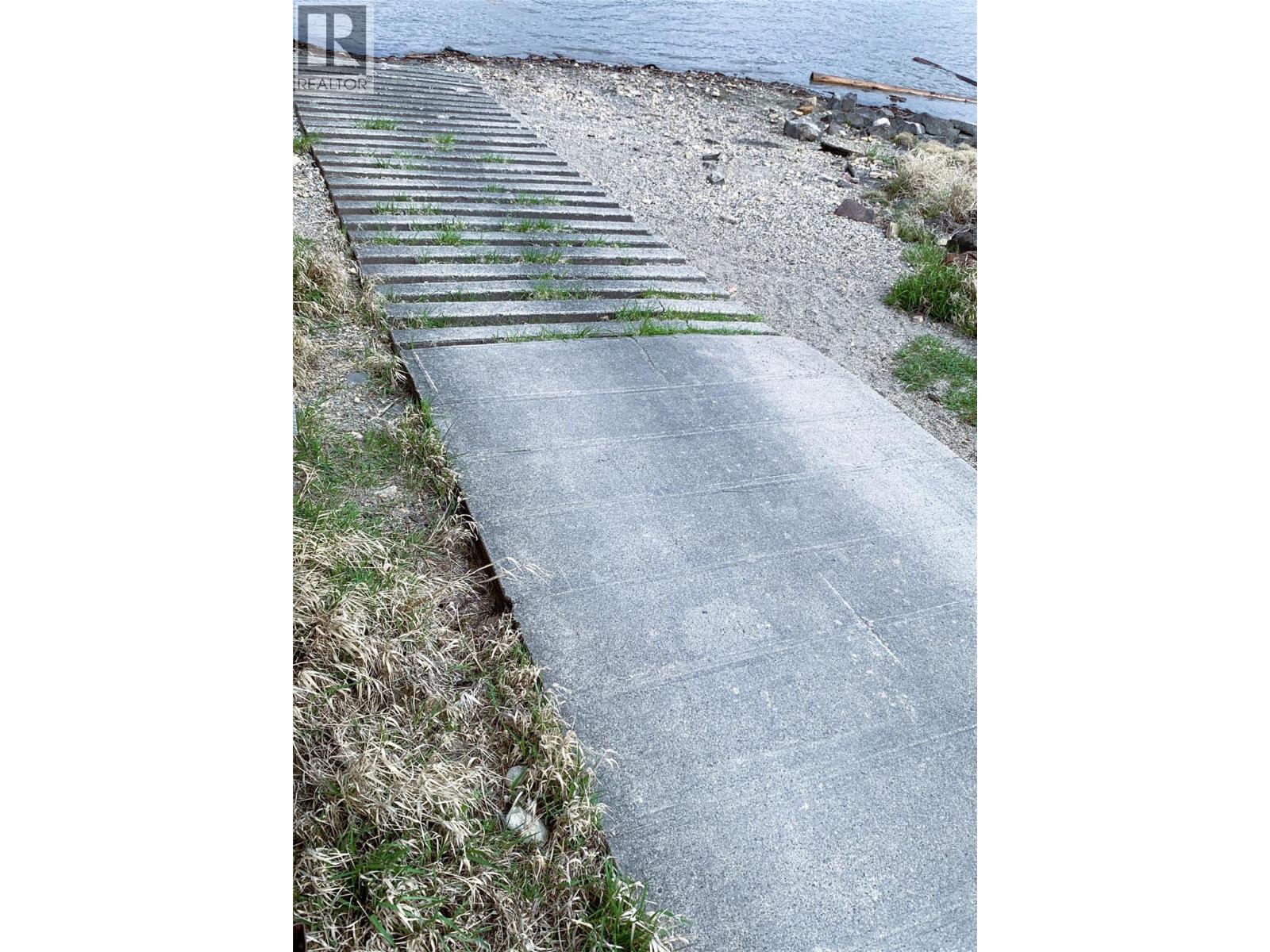 7310 51 Street NE, Salmon Arm