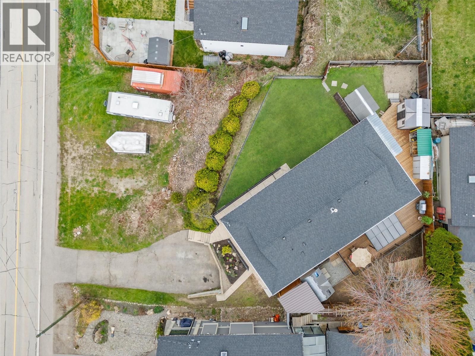 10679 Sherman Drive, Lake Country