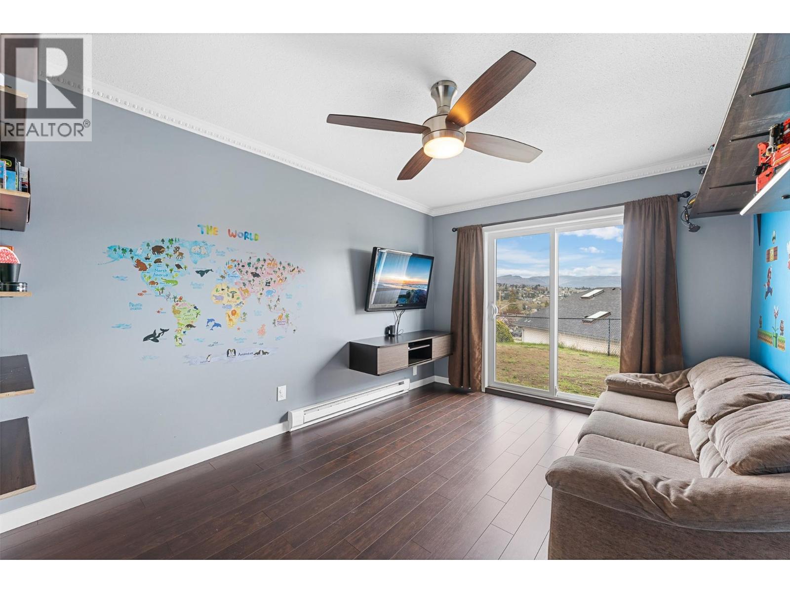 10679 Sherman Drive, Lake Country