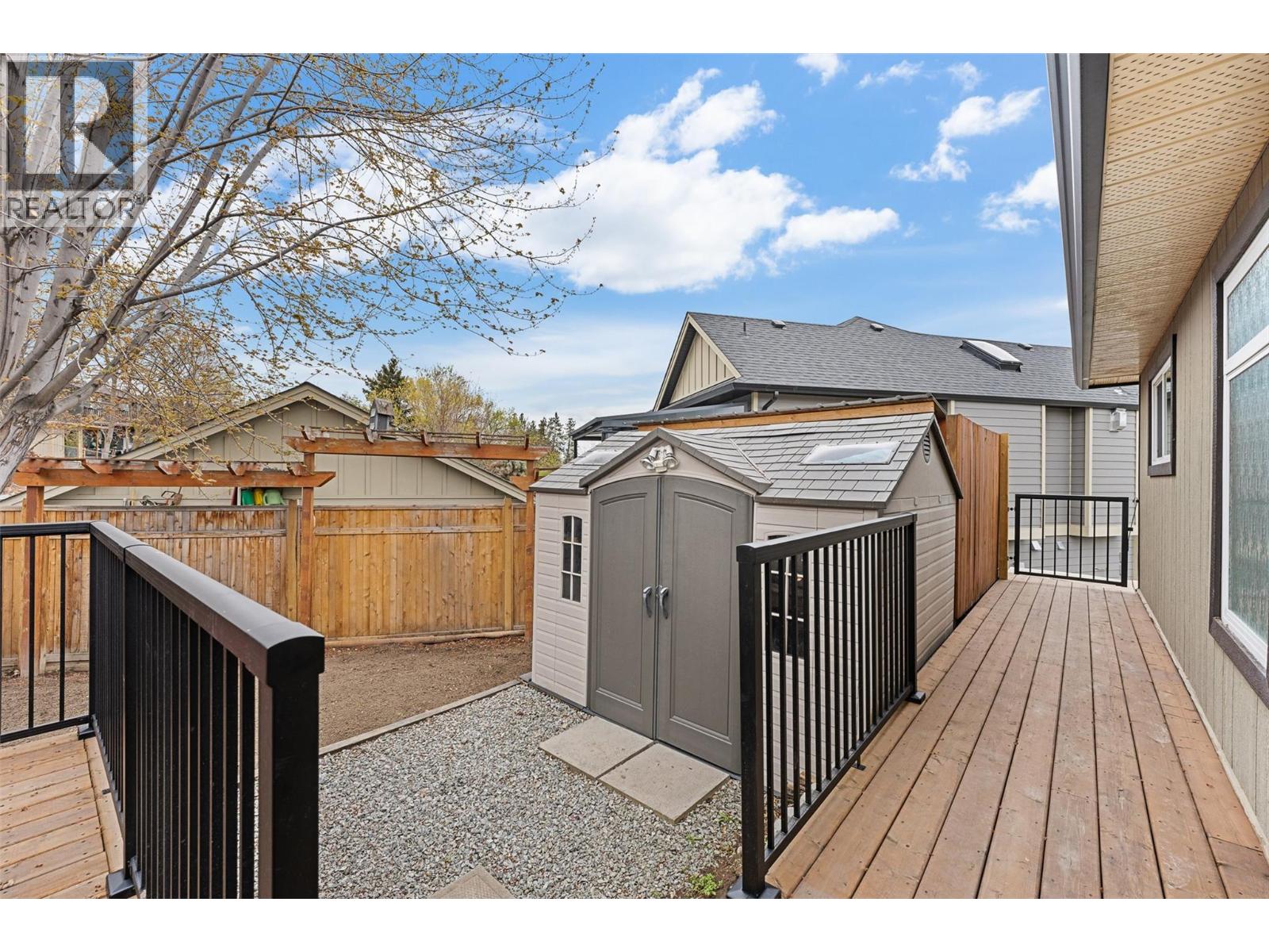 10679 Sherman Drive, Lake Country