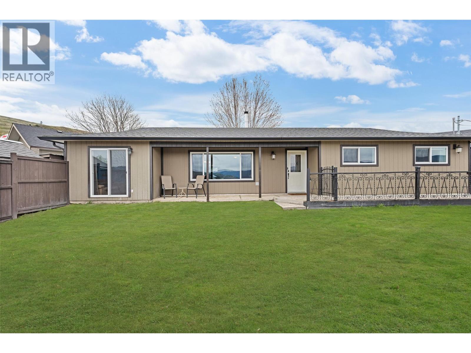 10679 Sherman Drive, Lake Country