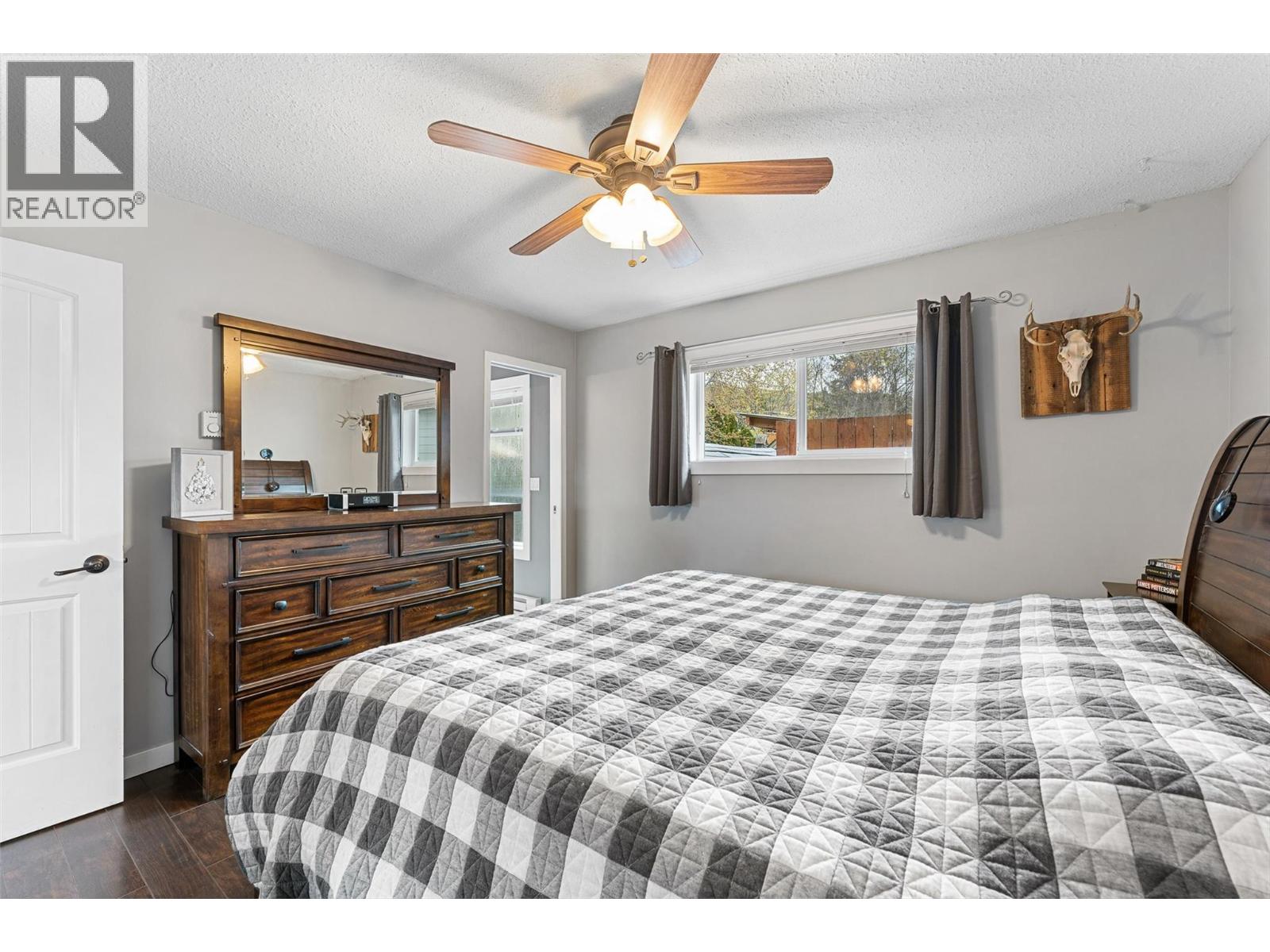 10679 Sherman Drive, Lake Country