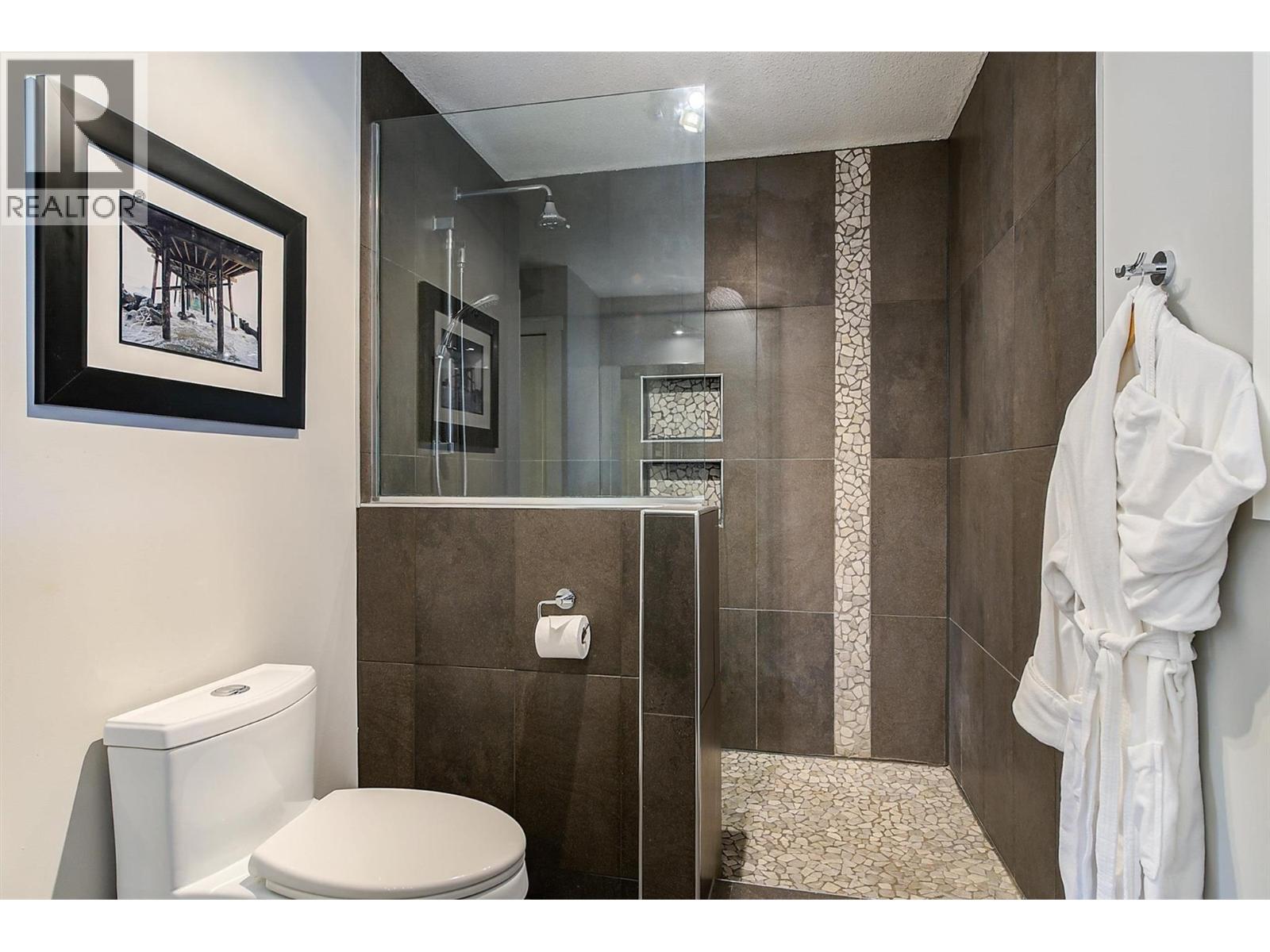  2547 Sexsmith Road, Kelowna